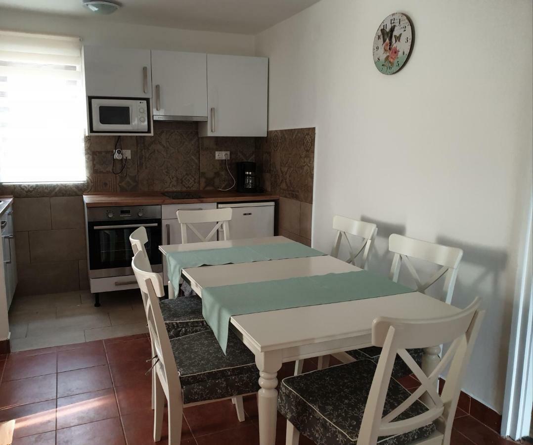 Adri Apartman زلاكاروس المظهر الخارجي الصورة